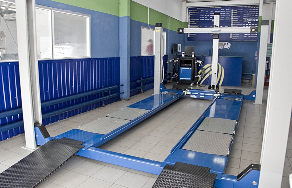 Echipament Hofmann Geoliner RS Tires Group